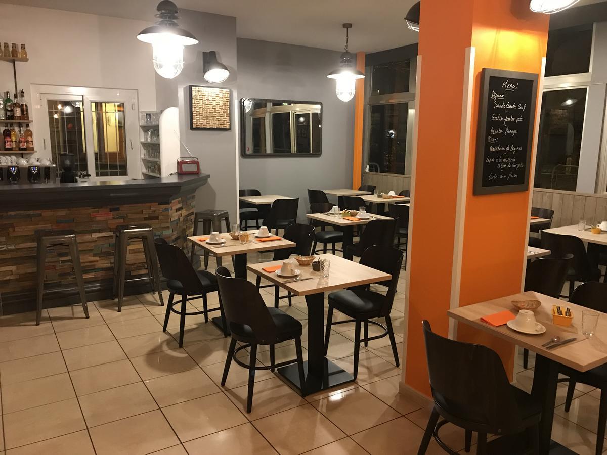雷弗酒店 拉马卢莱班 外观 照片